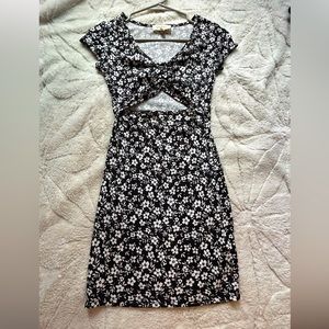 Women’s S - Brand:Jessica Simpson